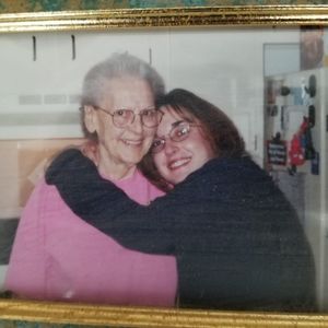 Meet your Posher, Sharon